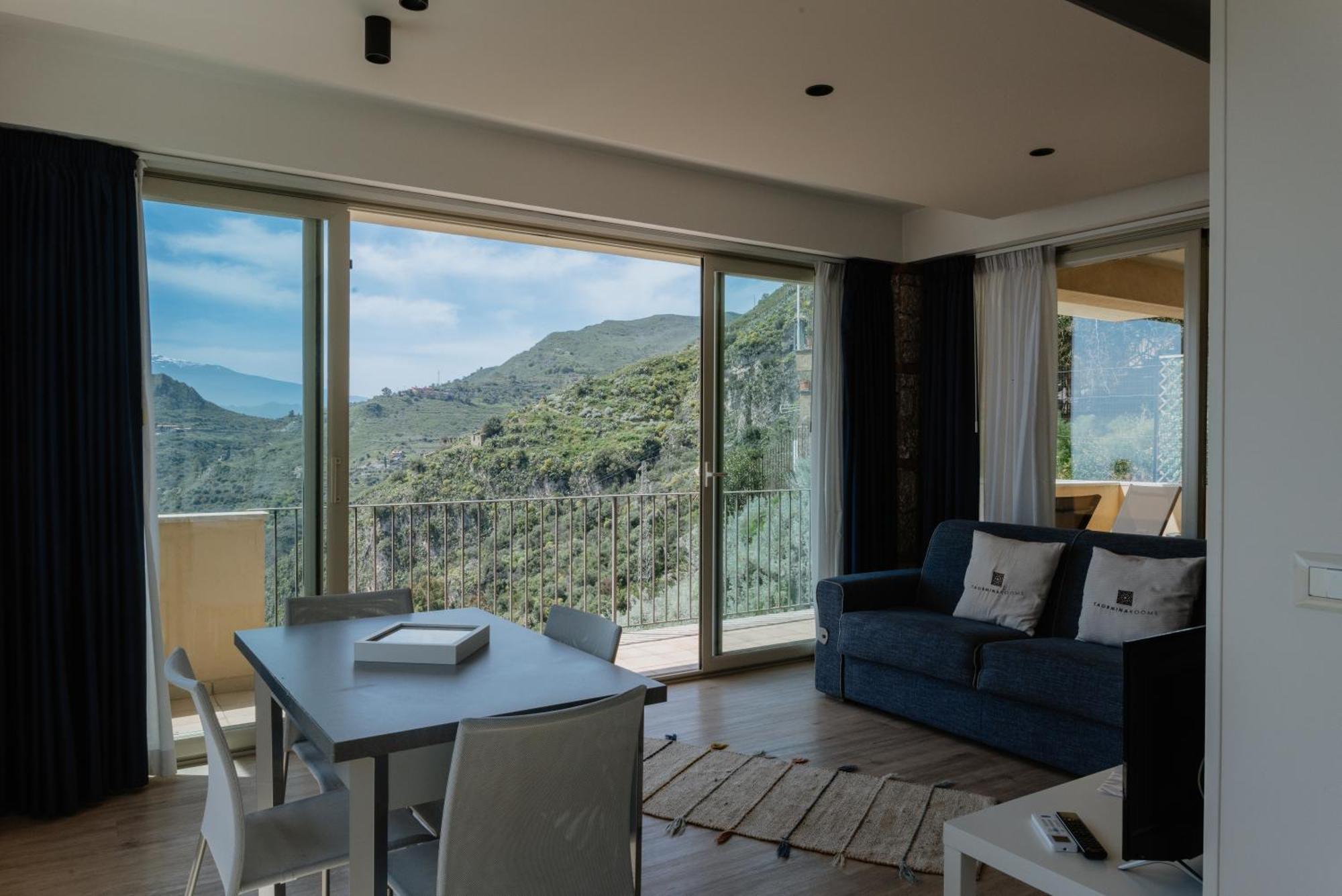 Villa Da Vinci Luxury Panoramic Apartments - Taormina Rooms Collection ภายนอก รูปภาพ