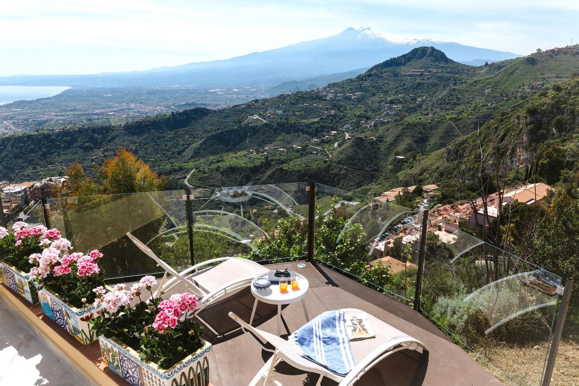 Villa Da Vinci Luxury Panoramic Apartments - Taormina Rooms Collection ภายนอก รูปภาพ